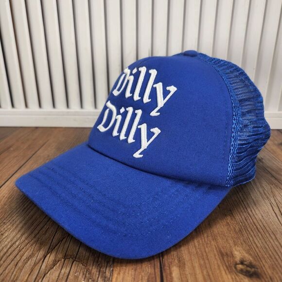Bud Light Dilly Dilly Snapback Trucker Hat Cap Blue Mesh Foamie 2018 Beer Logo - Picture 1 of 11